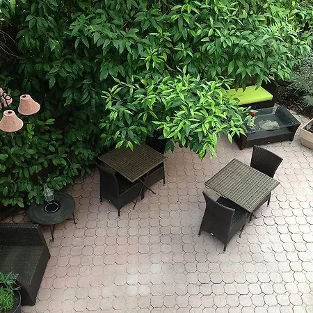 La Maison Des Capucines Oda ve Kahvaltı *