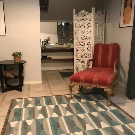 La Maison Des Capucines Oda ve Kahvaltı *