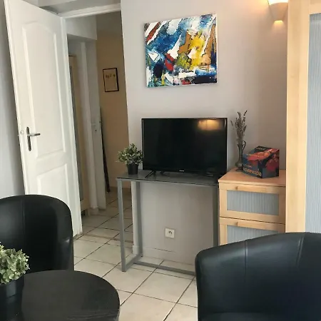 Oda ve Kahvaltı La Maison Des Capucines *