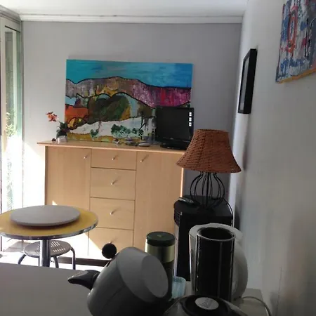 Bed & Breakfast La Maison Des Capucines Antibes